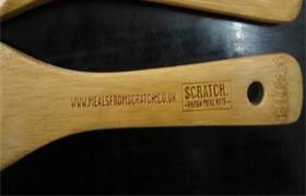 木刷柄激光打標