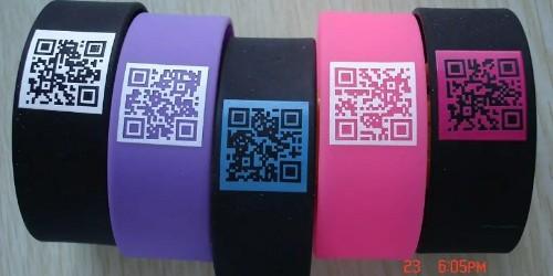 充電寶激光打標機是充電寶logo的打標神器