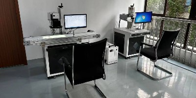 流水線自動(dòng)化激光打標(biāo)設(shè)備